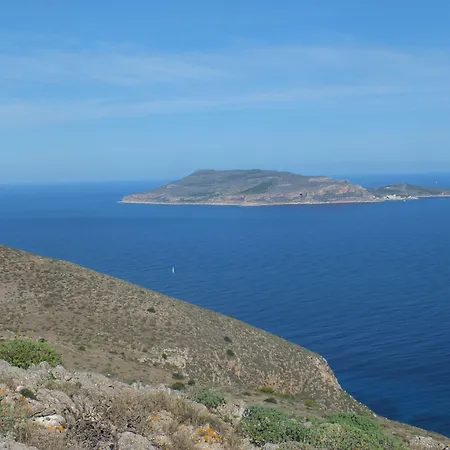 Delle Cave Szálloda Favignana