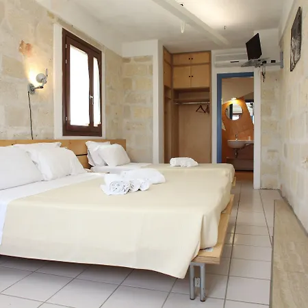 Delle Cave Szálloda